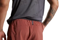 BAUER FLC TRAIN SHORT SENIOR 12 BAUER FLC TRAIN SHORT SENIOR -Bauer 606154 RED 4