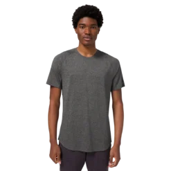 BAUER // Lululemon DRYSENSE SHORT SLEEVE TEE