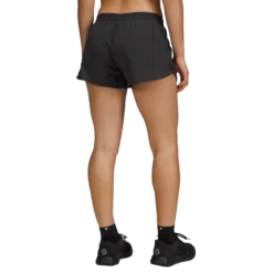 BAUER // Lululemon 4" HOTTY HOT SHORT -Bauer 686680 black 2