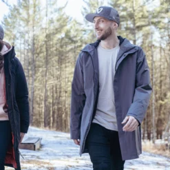 BAUER TEAM TRAVEL COAT SENIOR -Bauer sailtravelcoatmens